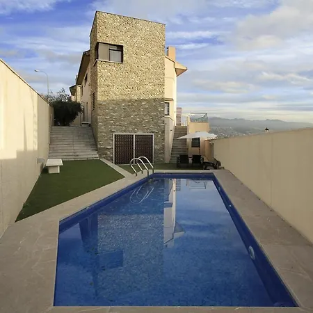 Casa En Con Vistas En Zona El Serrallo Δωμάτια σε οικογενειακή κατοικία Γρανάδα
