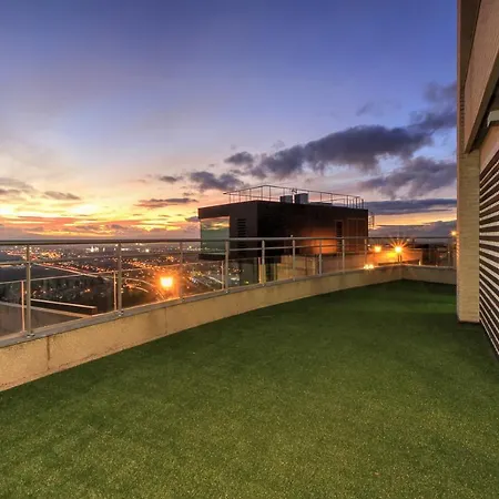 Casa En Con Vistas En Zona El Serrallo Séjour chez l'habitant *