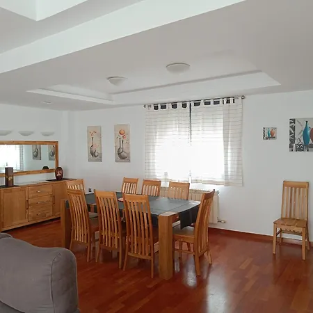 Casa En Con Vistas En Zona El Serrallo Séjour chez l'habitant