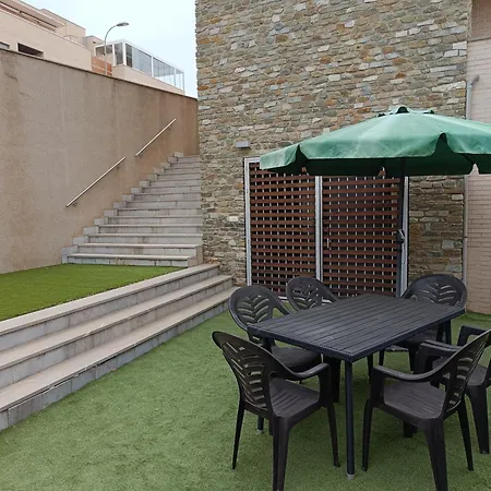 Casa En Con Vistas En Zona El Serrallo