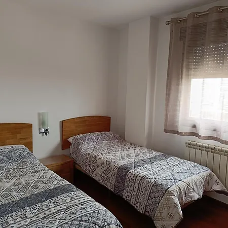 Casa En Con Vistas En Zona El Serrallo Pansiyon Granada